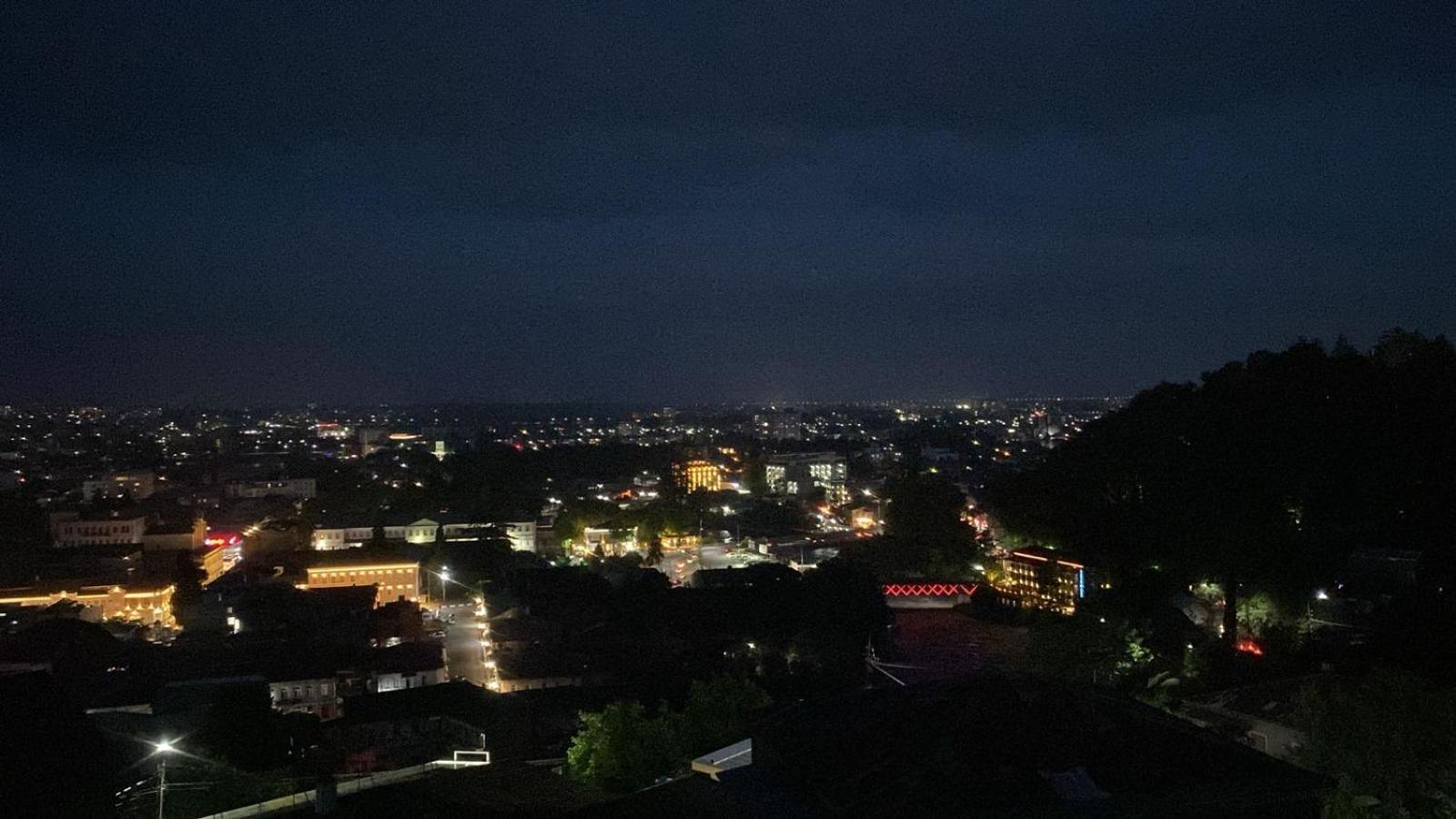 Panorama In Kutaisi Hostel Екстериор снимка