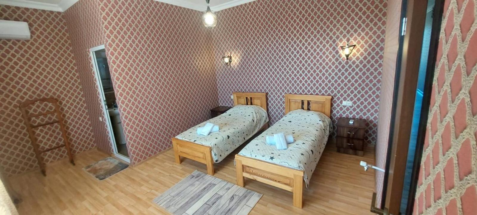Panorama In Kutaisi Hostel Стая снимка